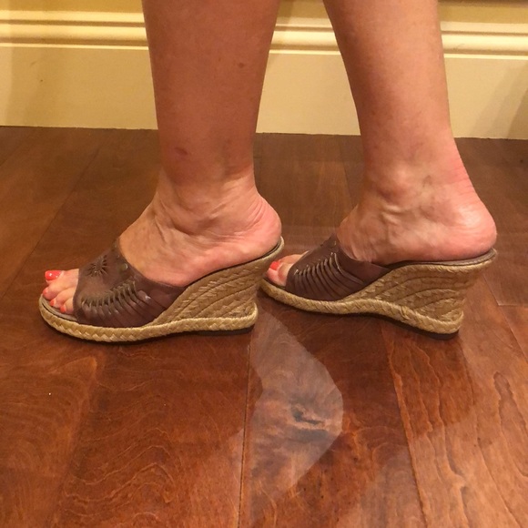 Nine West wedge heals - Picture 4 of 8